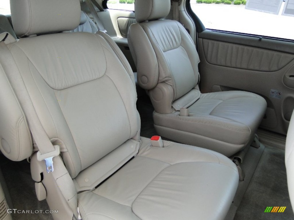 Taupe Interior 2010 Toyota Sienna XLE Photo #52462769