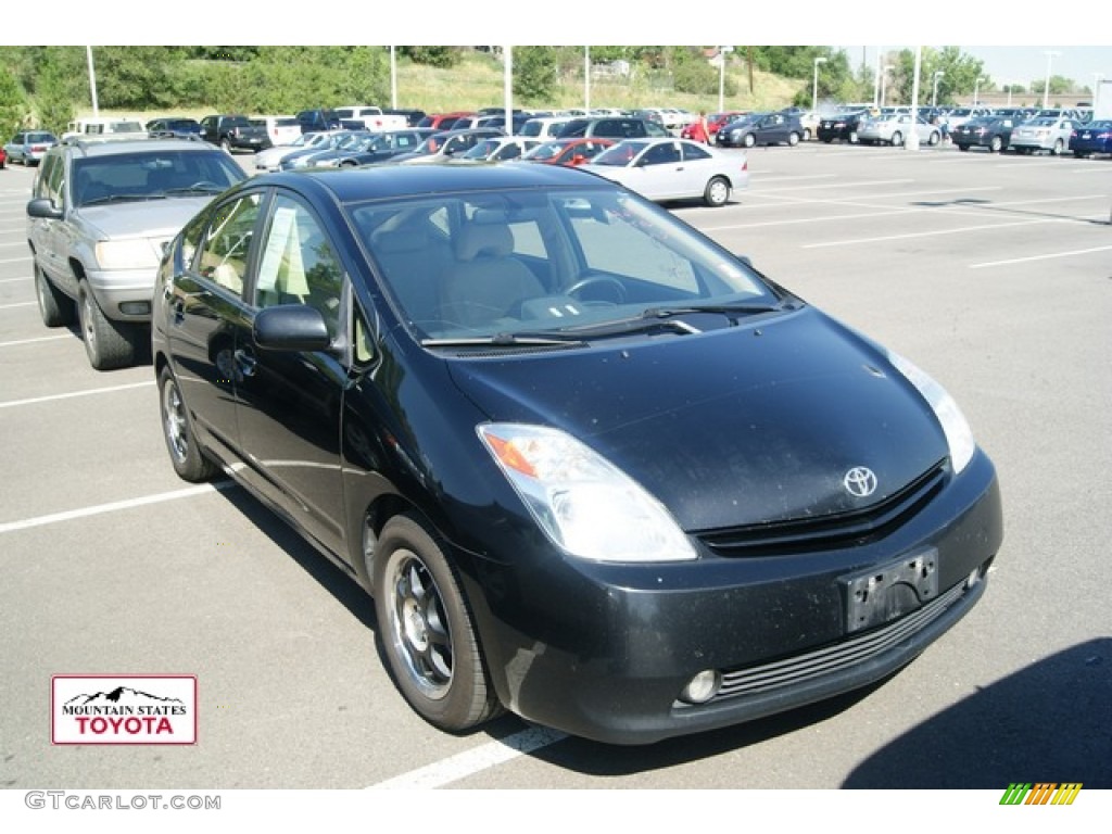 2005 Prius Hybrid - Black / Ivory/Brown photo #1