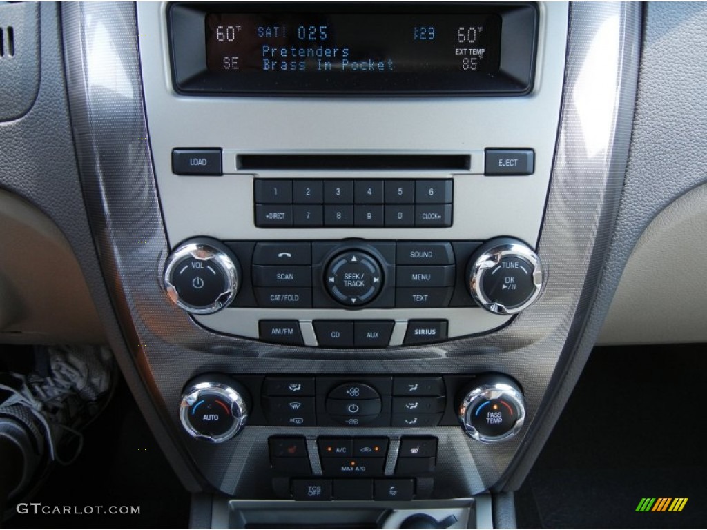 2012 Ford Fusion SEL Controls Photo #52464845