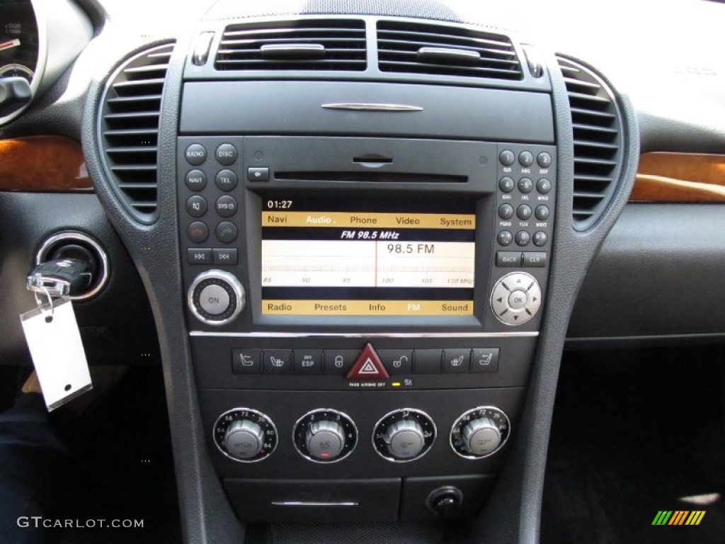 2011 Mercedes-Benz SLK 300 Roadster Controls Photo #52465907