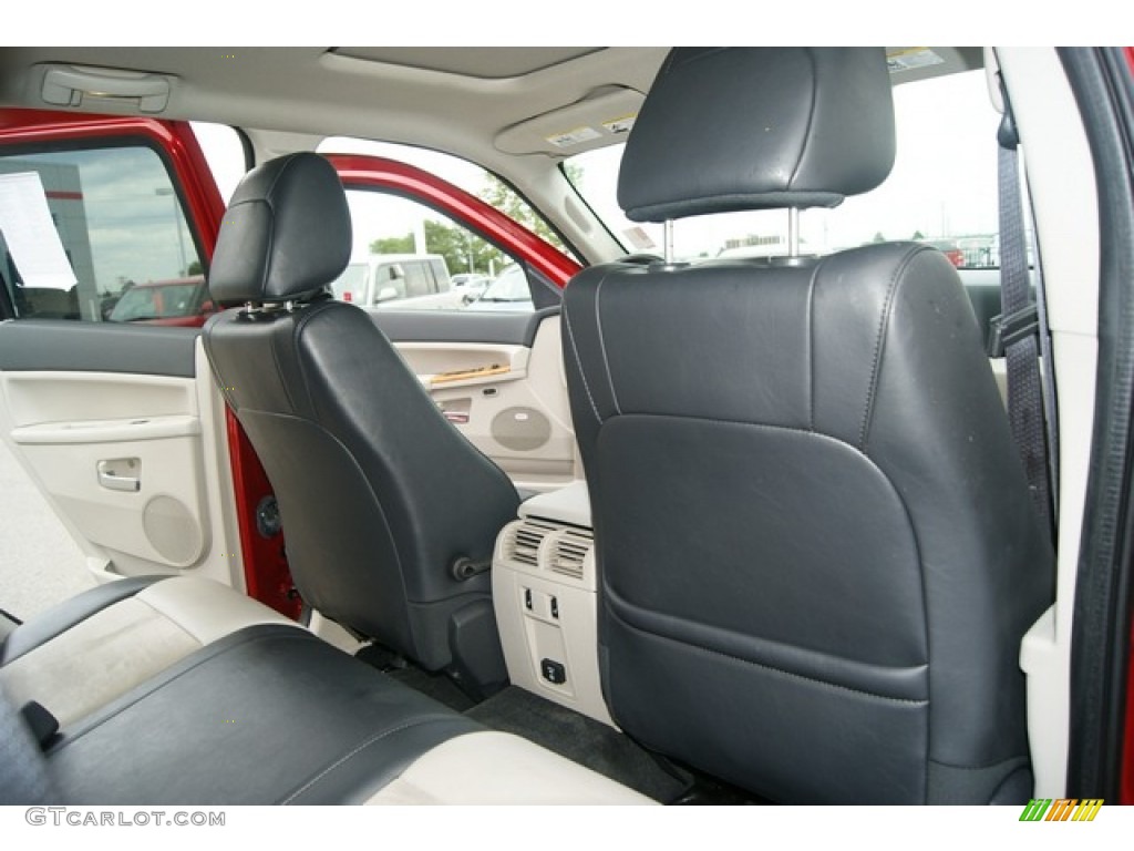 Dark Slate Gray/Light Graystone Interior 2010 Jeep Grand Cherokee Limited 4x4 Photo #52466600
