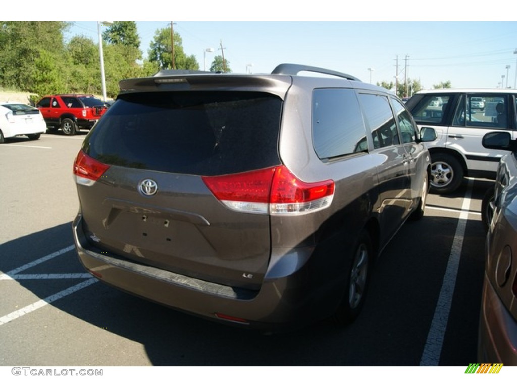 2011 Sienna LE - Predawn Gray Mica / Light Gray photo #2