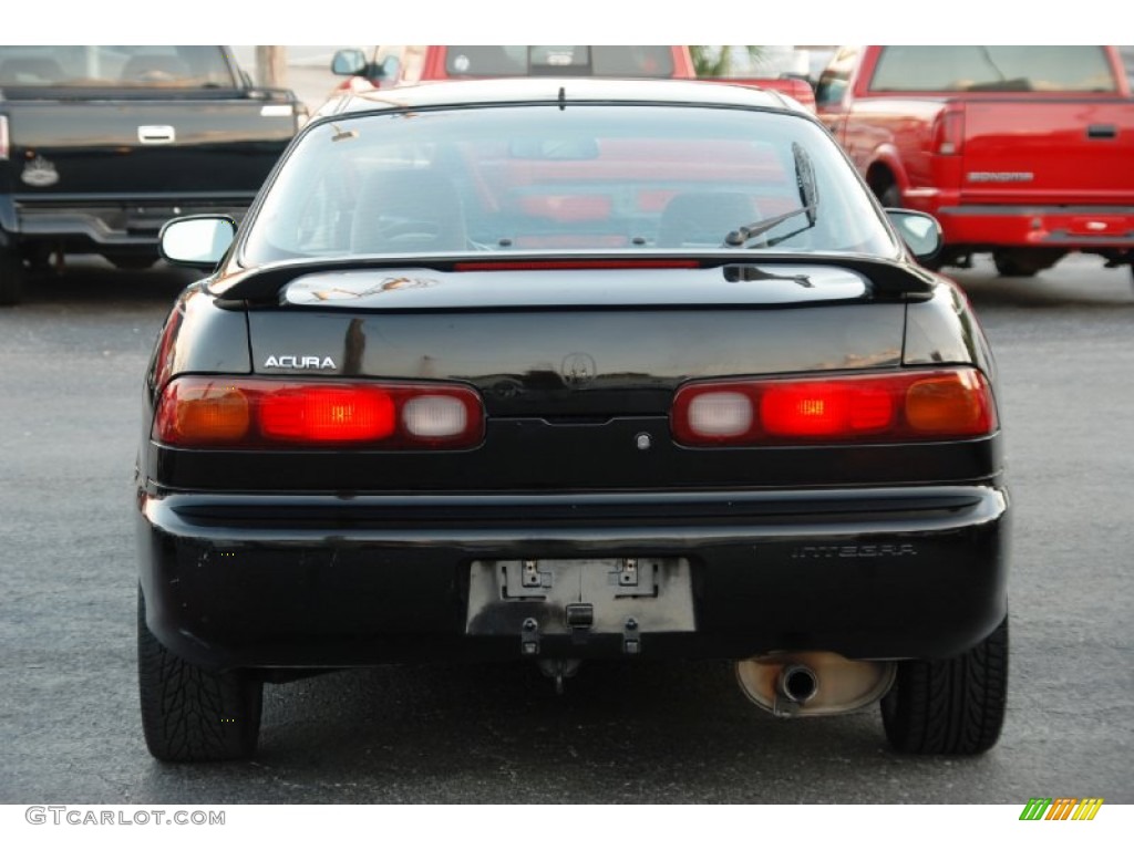 1997 Integra LS Coupe - Flamenco Black Pearl Metallic / Beige photo #13