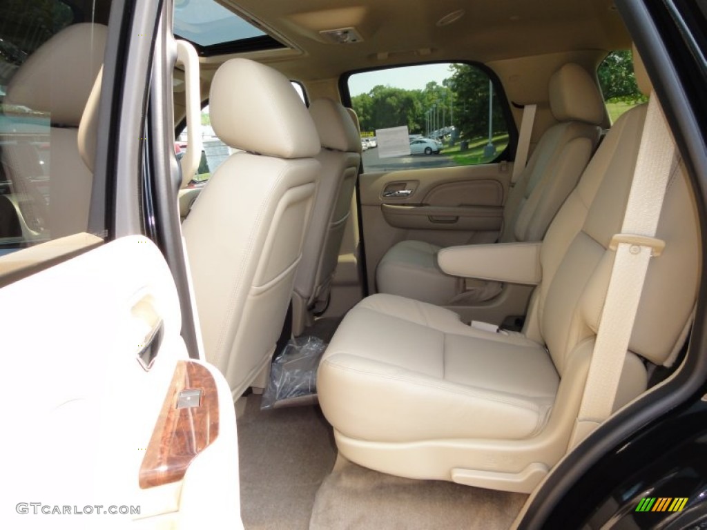Cashmere/Cocoa Interior 2011 Cadillac Escalade Luxury AWD Photo #52467695
