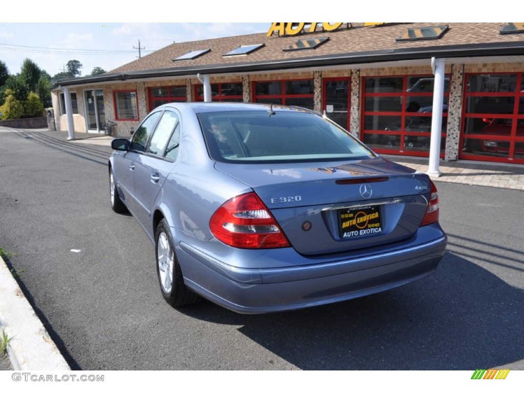 2005 E 320 4Matic Sedan - Tealite Blue Metallic / Charcoal photo #4