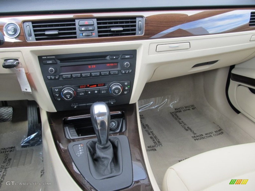 2009 BMW 3 Series 328xi Coupe Controls Photo #52468454