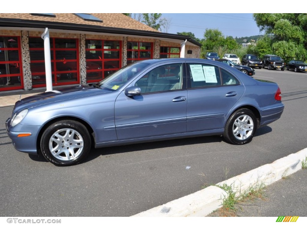 2005 E 320 4Matic Sedan - Tealite Blue Metallic / Charcoal photo #36