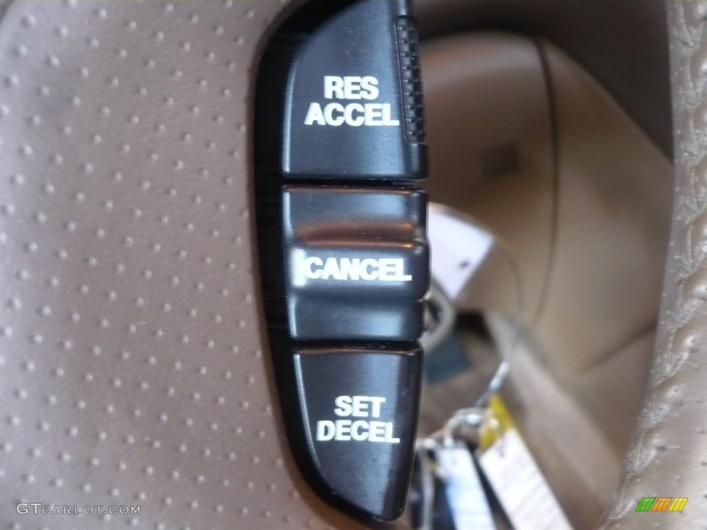 2003 Acura MDX Standard MDX Model Controls Photo #52469450