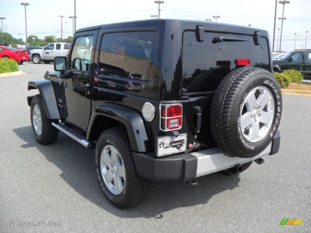 2011 Wrangler Sahara 4x4 - Black / Black photo #2