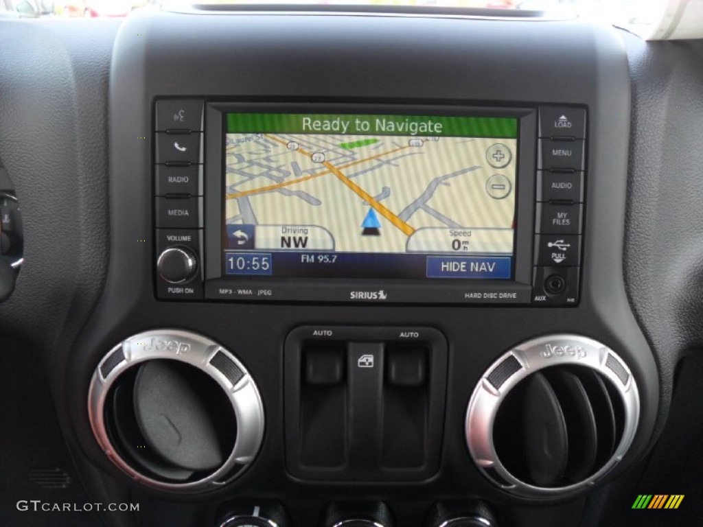 2011 Jeep Wrangler Sahara 4x4 Navigation Photo #52470350