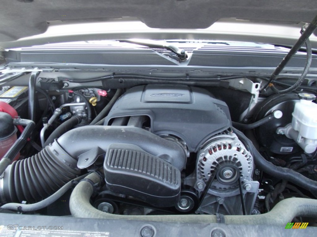 2008 Chevrolet Avalanche LTZ 4x4 Engine Photos