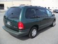 Forest Green Pearl - Grand Caravan  Photo No. 4