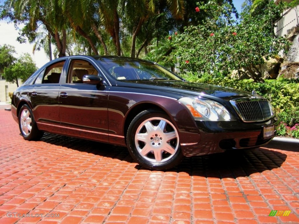 Black 2004 Maybach 57 Standard 57 Model Exterior Photo #52472687