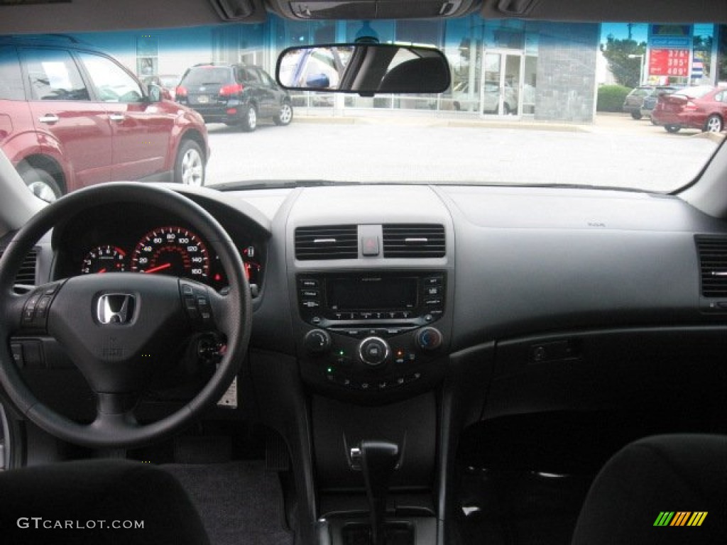 2003 Accord LX V6 Coupe - Satin Silver Metallic / Black photo #10