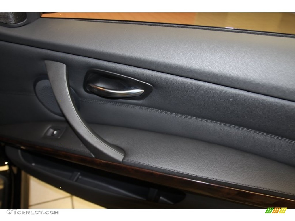 2011 3 Series 335i Sedan - Jet Black / Black Dakota Leather photo #15