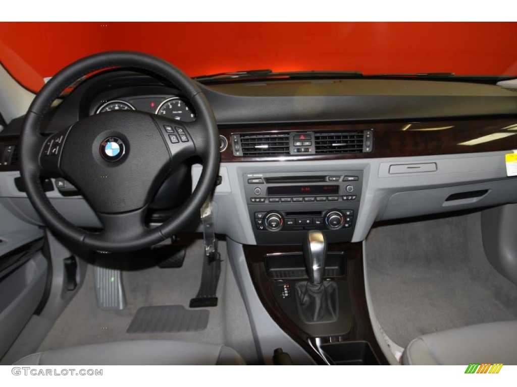 2011 3 Series 328i Sedan - Space Gray Metallic / Gray Dakota Leather photo #5