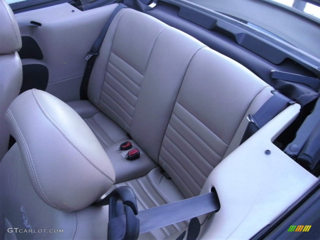 Medium Parchment Interior 2004 Ford Mustang GT Convertible Photo #52483997