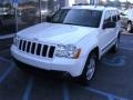 Stone White - Grand Cherokee Laredo Photo No. 2