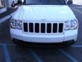 Stone White - Grand Cherokee Laredo Photo No. 3