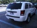 Stone White - Grand Cherokee Laredo Photo No. 4