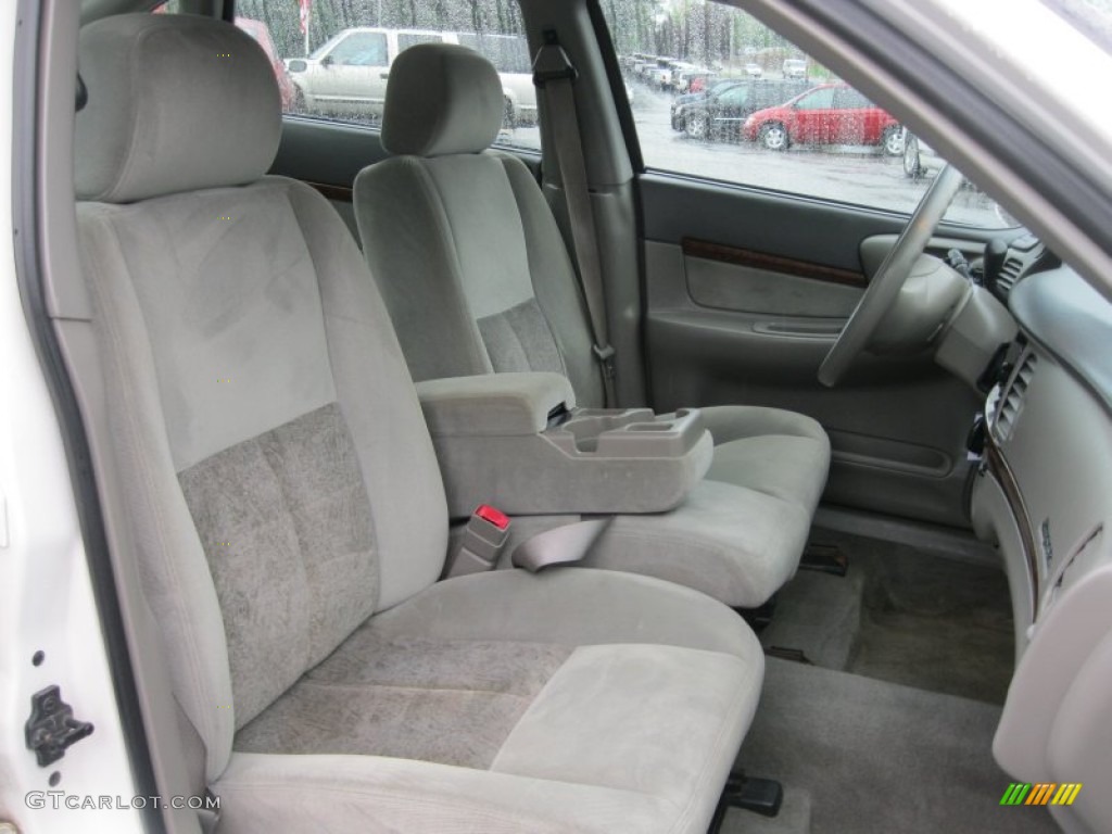 2004 Impala  - White / Medium Gray photo #16