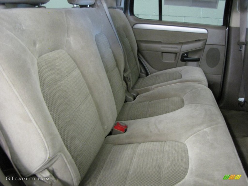 2004 Explorer XLT 4x4 - Mineral Grey Metallic / Graphite photo #15