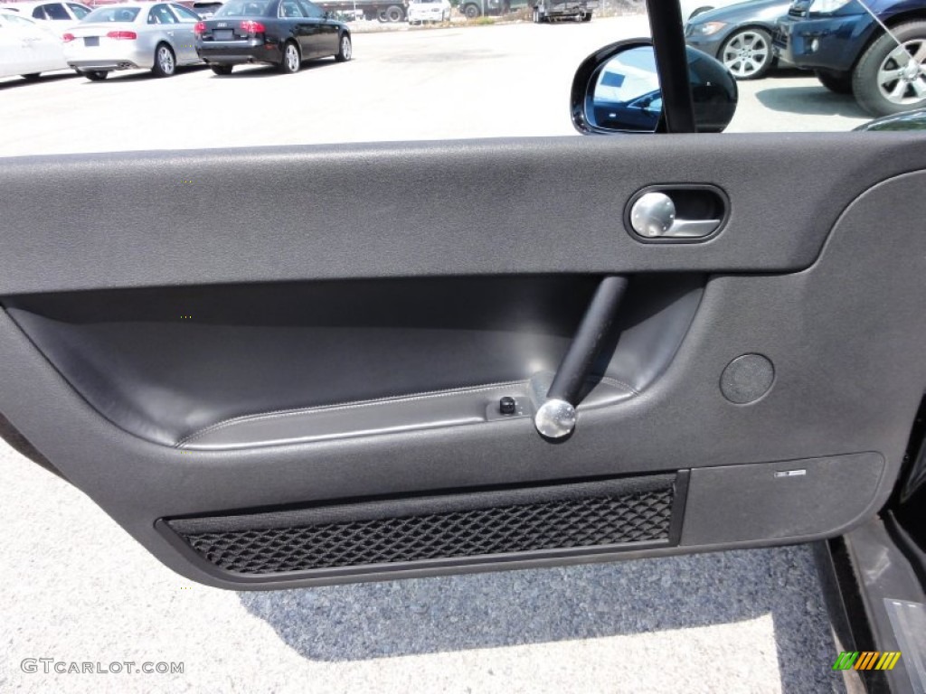 2000 Audi TT 1.8T quattro Coupe Ebony Door Panel Photo #52491635