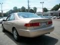 Cashmere Beige Metallic - Camry LE Photo No. 5