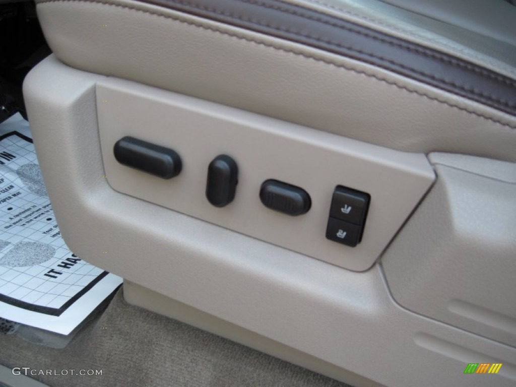 2010 F150 Platinum SuperCrew - Red Candy Metallic / Medium Stone Leather/Sienna Brown photo #30