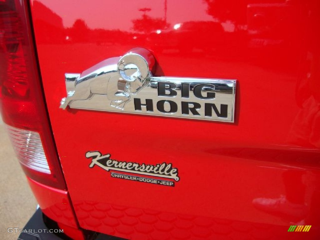 2011 Ram 1500 Big Horn Crew Cab 4x4 - Flame Red / Dark Slate Gray/Medium Graystone photo #15