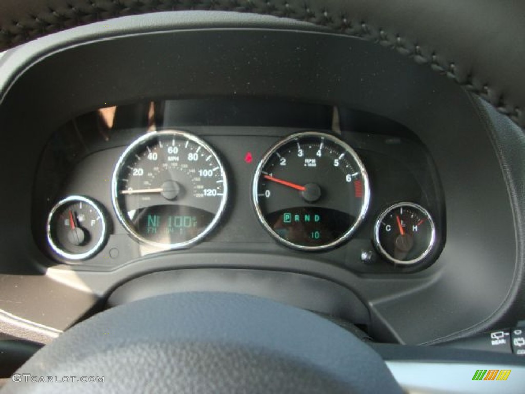 2011 Jeep Compass 2.4 Limited Gauges Photo #52497380