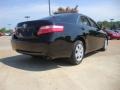 Black - Camry SE Photo No. 3