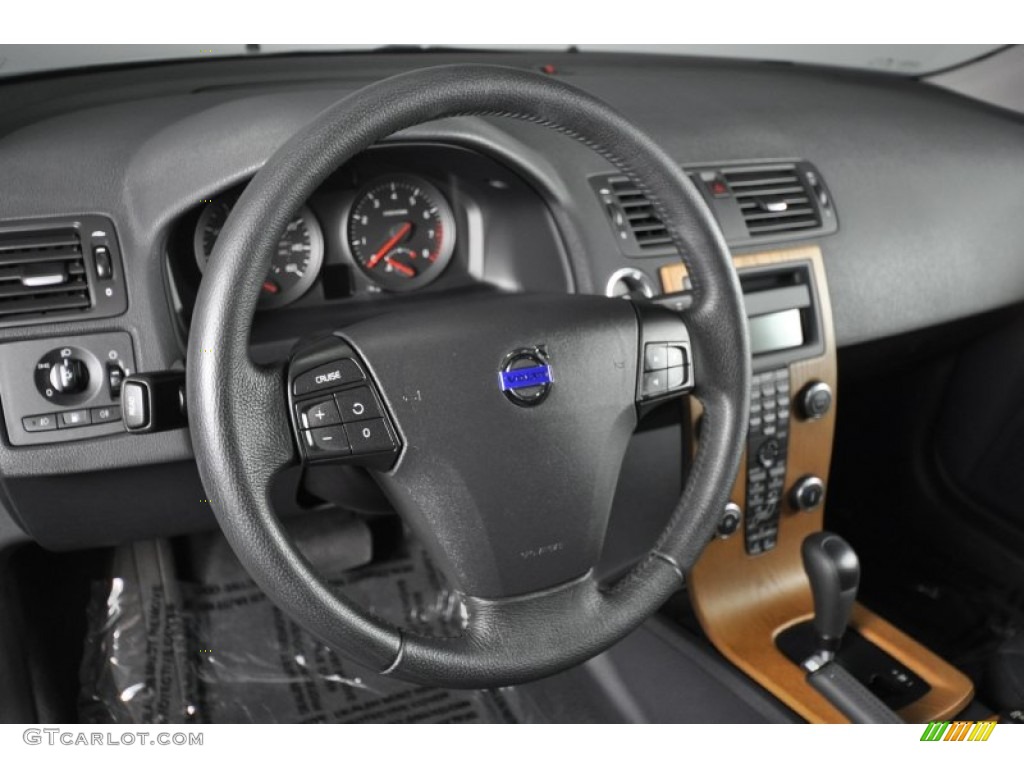 2008 Volvo S40 2.4i Off-Black Steering Wheel Photo #52499012