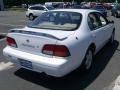 1998 Arctic White Pearl Metallic Nissan Maxima   photo #4