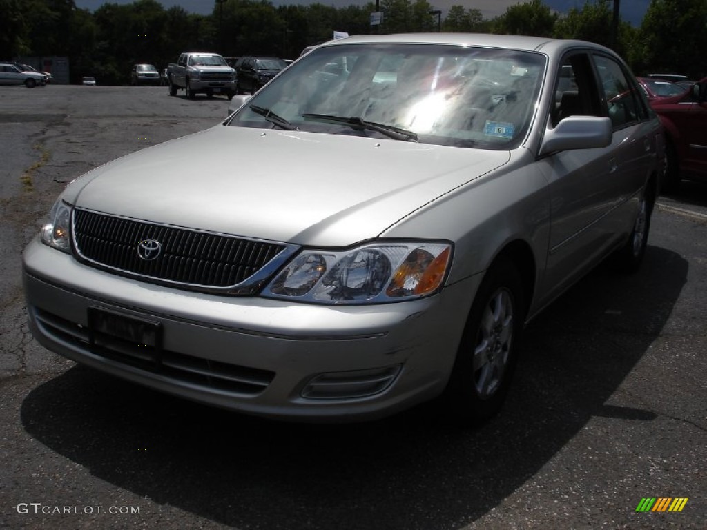 Lunar Mist Metallic Toyota Avalon