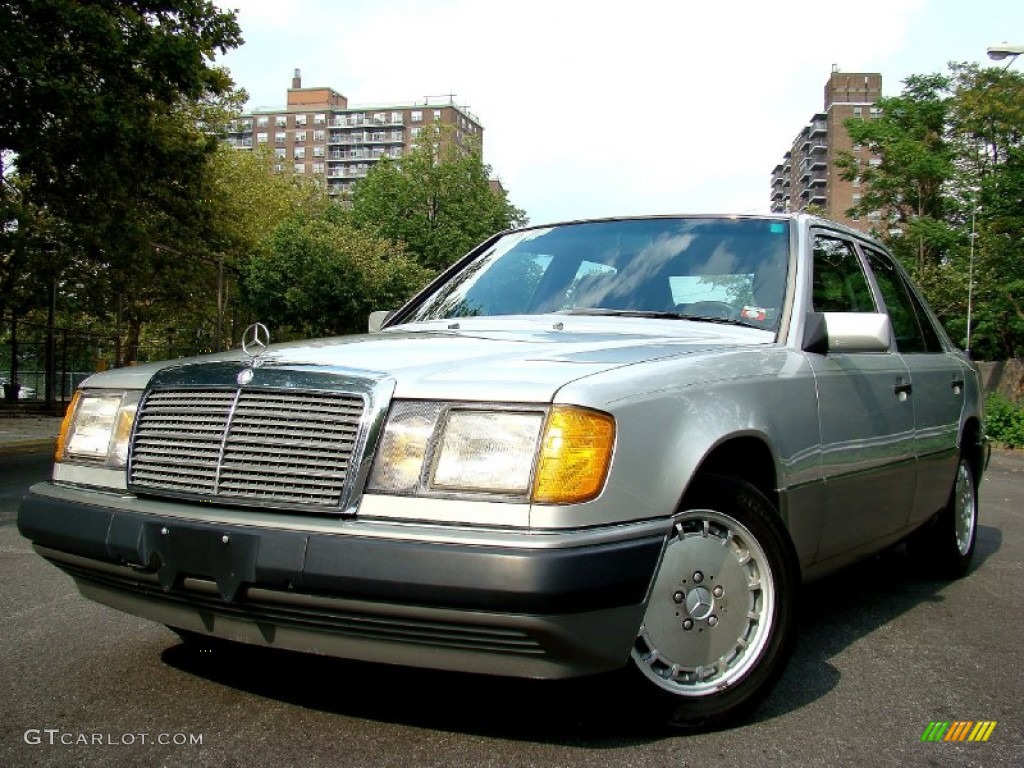 1990 E Class 300 D Sedan - Astro Silver Metallic / Blue photo #1