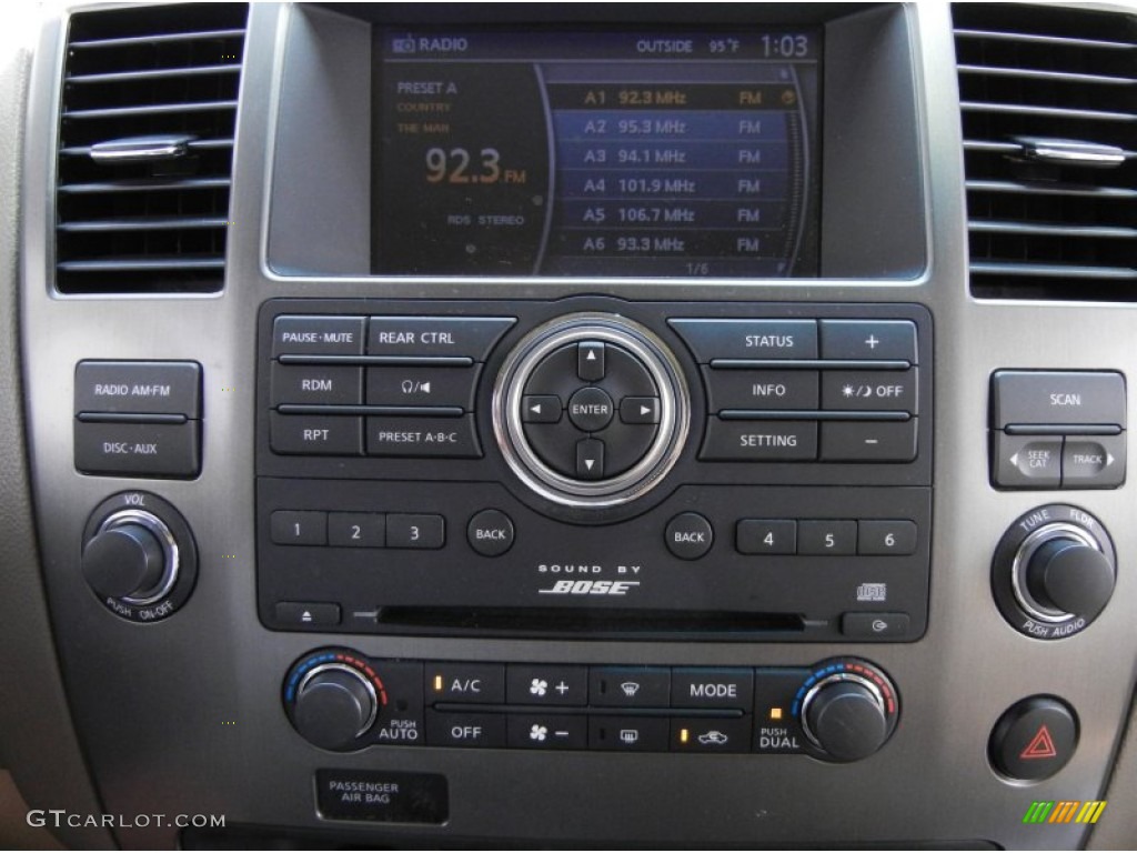 2008 Nissan Armada LE Controls Photos
