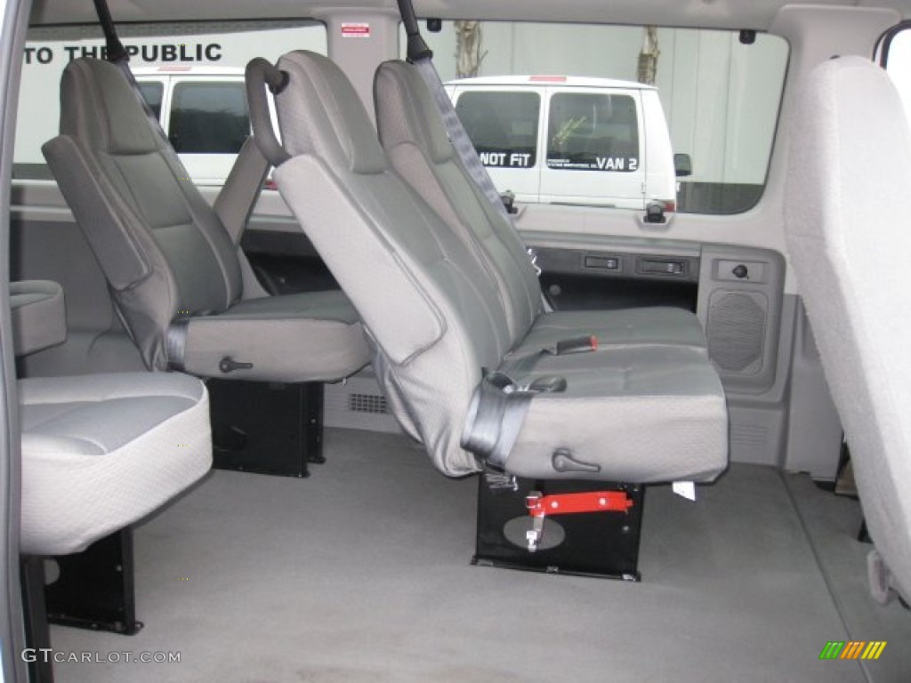 Medium Flint Grey Interior 2007 Ford E Series Van E150 Passenger Photo #52506954