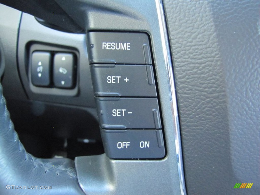 2010 Ford Taurus SEL AWD Controls Photo #52508388