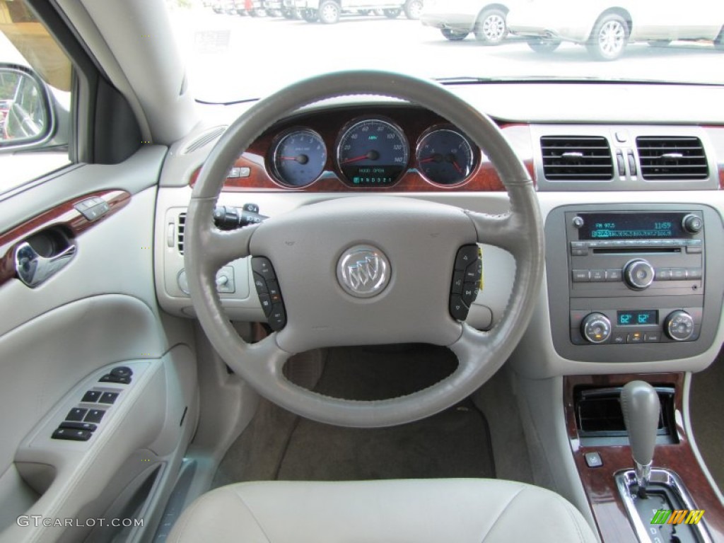 2008 Buick Lucerne CXS Dashboard Photos