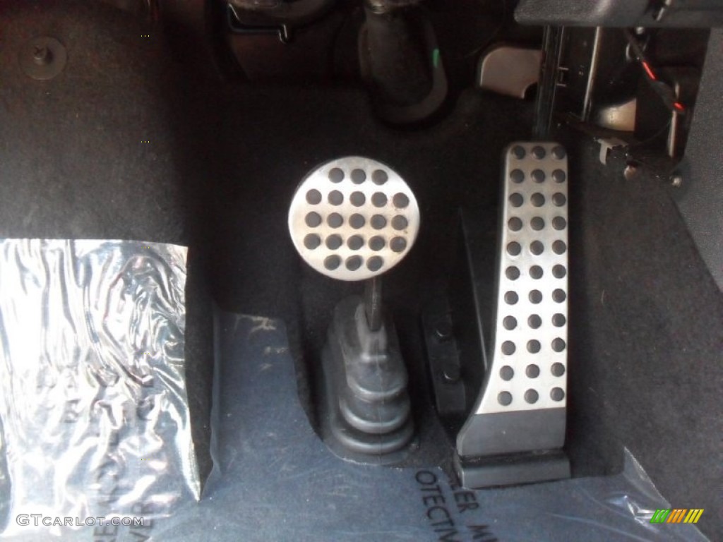 2009 Smart fortwo BRABUS coupe Controls Photo #52512096