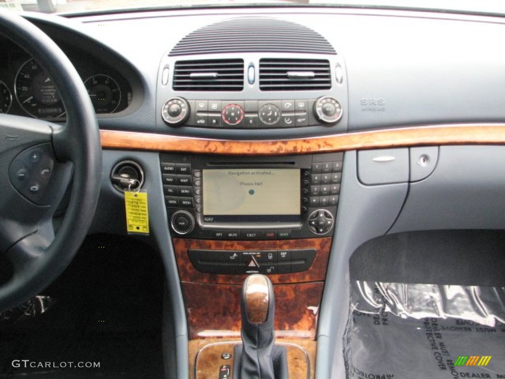 2005 Mercedes-Benz E 320 CDI Sedan Controls Photo #52512918
