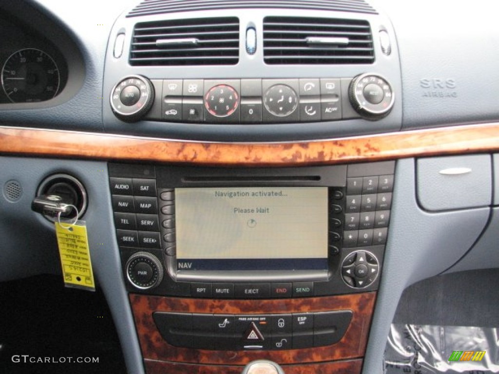 2005 Mercedes-Benz E 320 CDI Sedan Controls Photo #52512934