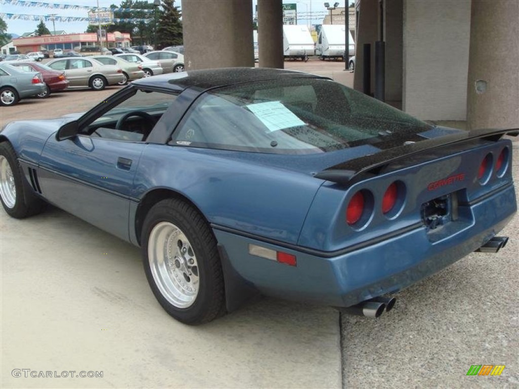 1984 Corvette Coupe - Medium Blue Metallic / Saddle photo #2