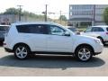 Diamond White Pearl - Outlander XLS 4WD Photo No. 2