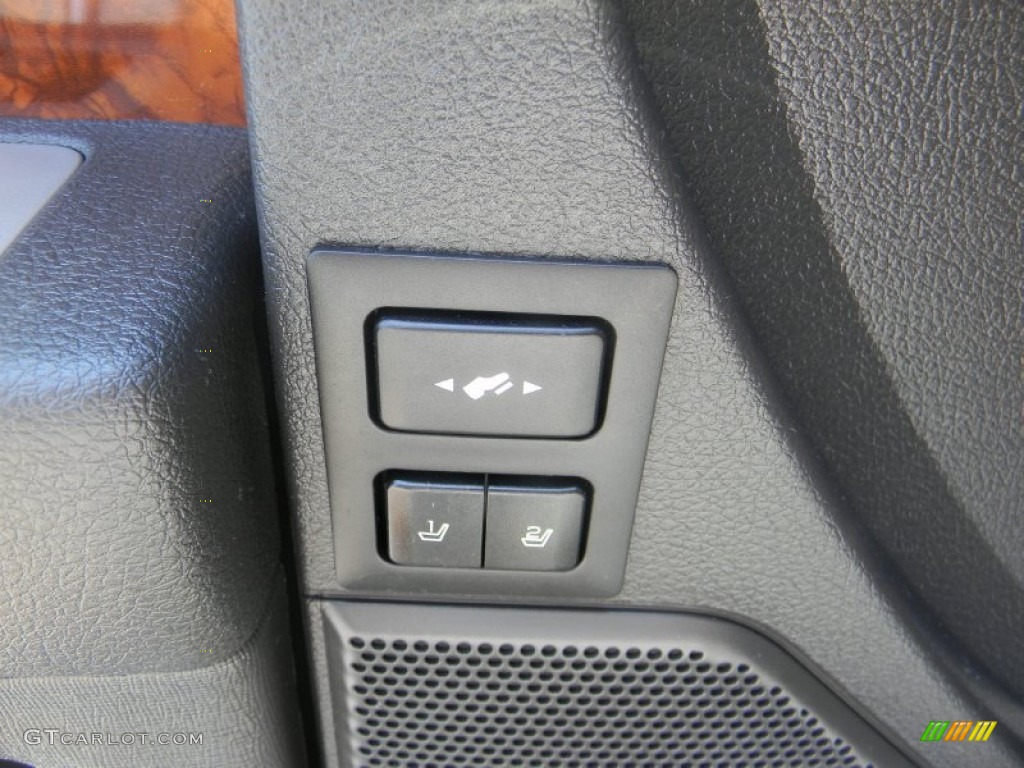 2011 Ford Flex Limited Controls Photo #52516497
