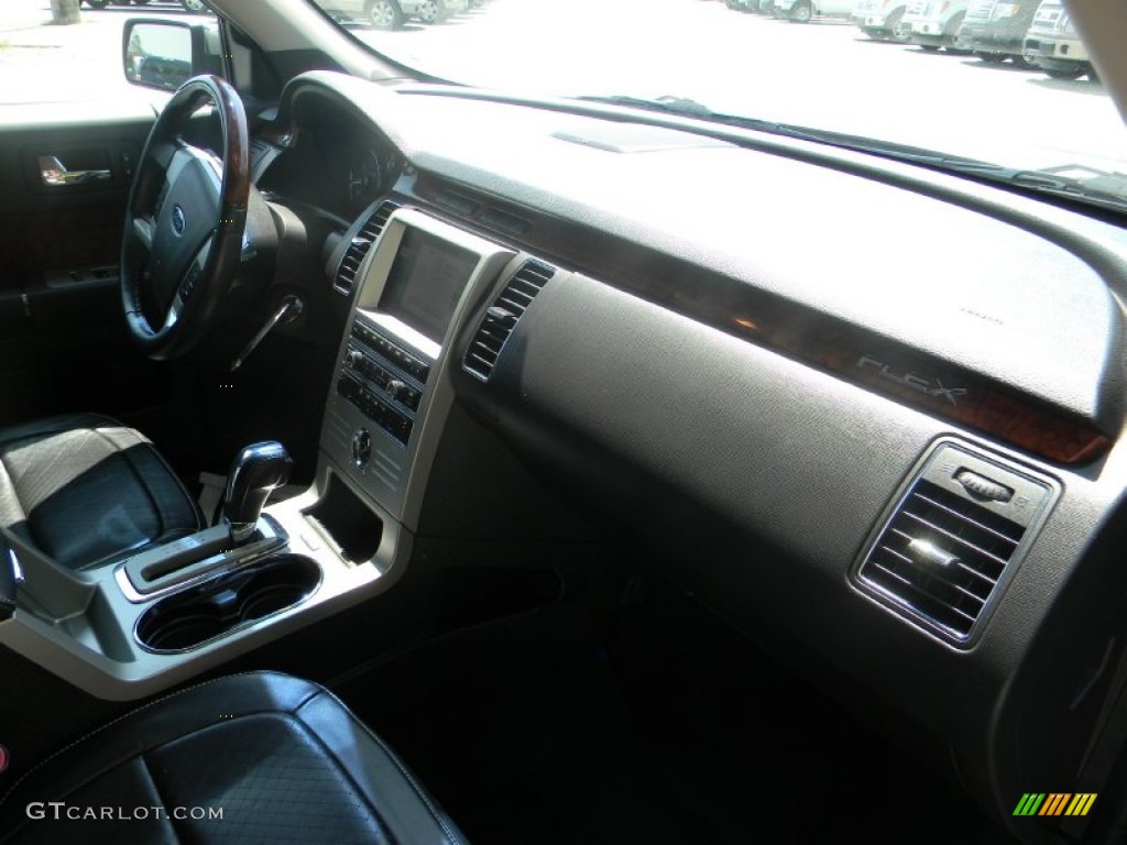 2011 Ford Flex Limited Charcoal Black Dashboard Photo #52516572