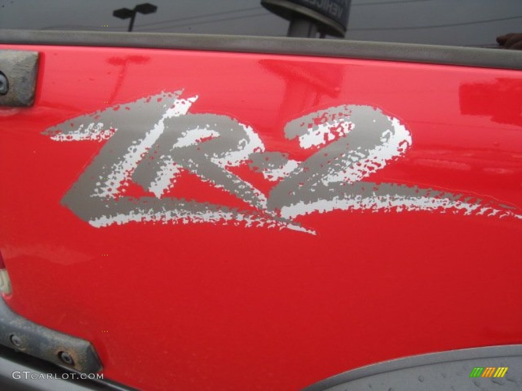 2002 Chevrolet Blazer LS ZR2 4x4 Marks and Logos Photo #52517693