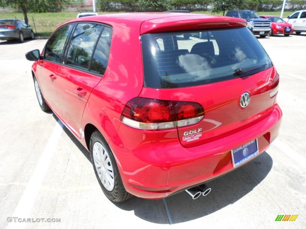 2011 Golf 4 Door - Tornado Red / Titan Black photo #5