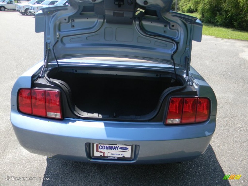2007 Mustang V6 Deluxe Convertible - Windveil Blue Metallic / Light Graphite photo #7